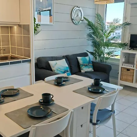 T2 Mezzanine Climatise Avec Parking Au Bord De L'eau - Fr-1-195-118 Apartament